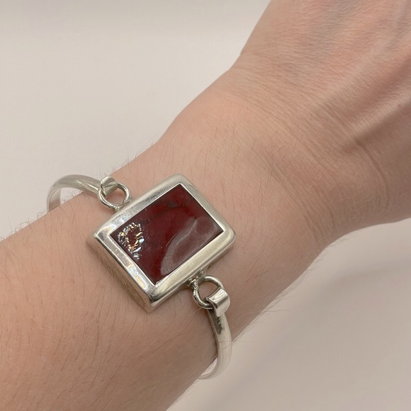 TAXCO Vintage Sterling Silver Red Jasper Inlay Bangle - Picture 2 of 10
